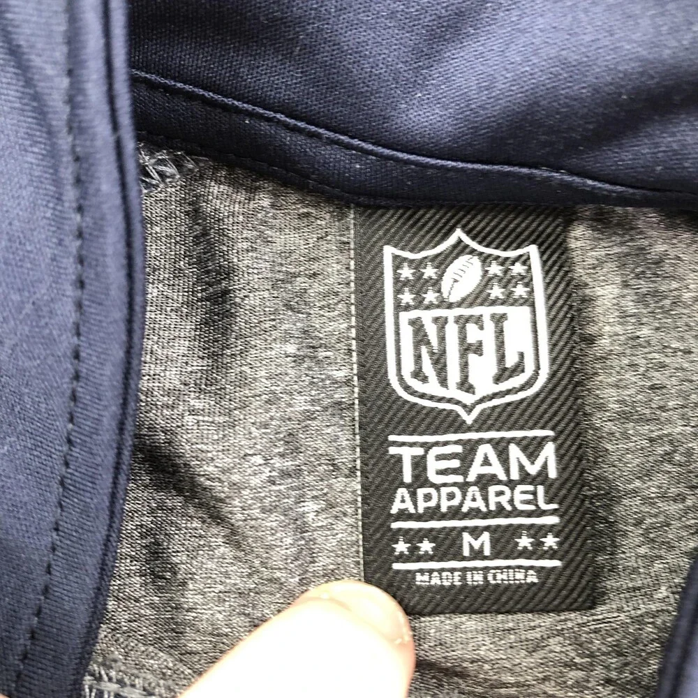 Tennessee Titans Shirt Mens Medium Gray Football NFL Team Apparel Quarter Zip